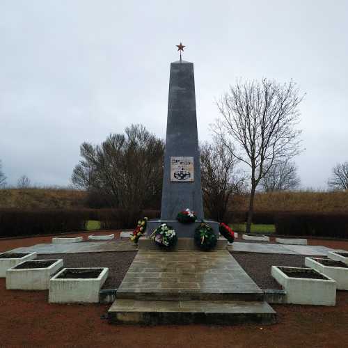 Нарва. Мемориал Советским воинам. (22.12.2019)