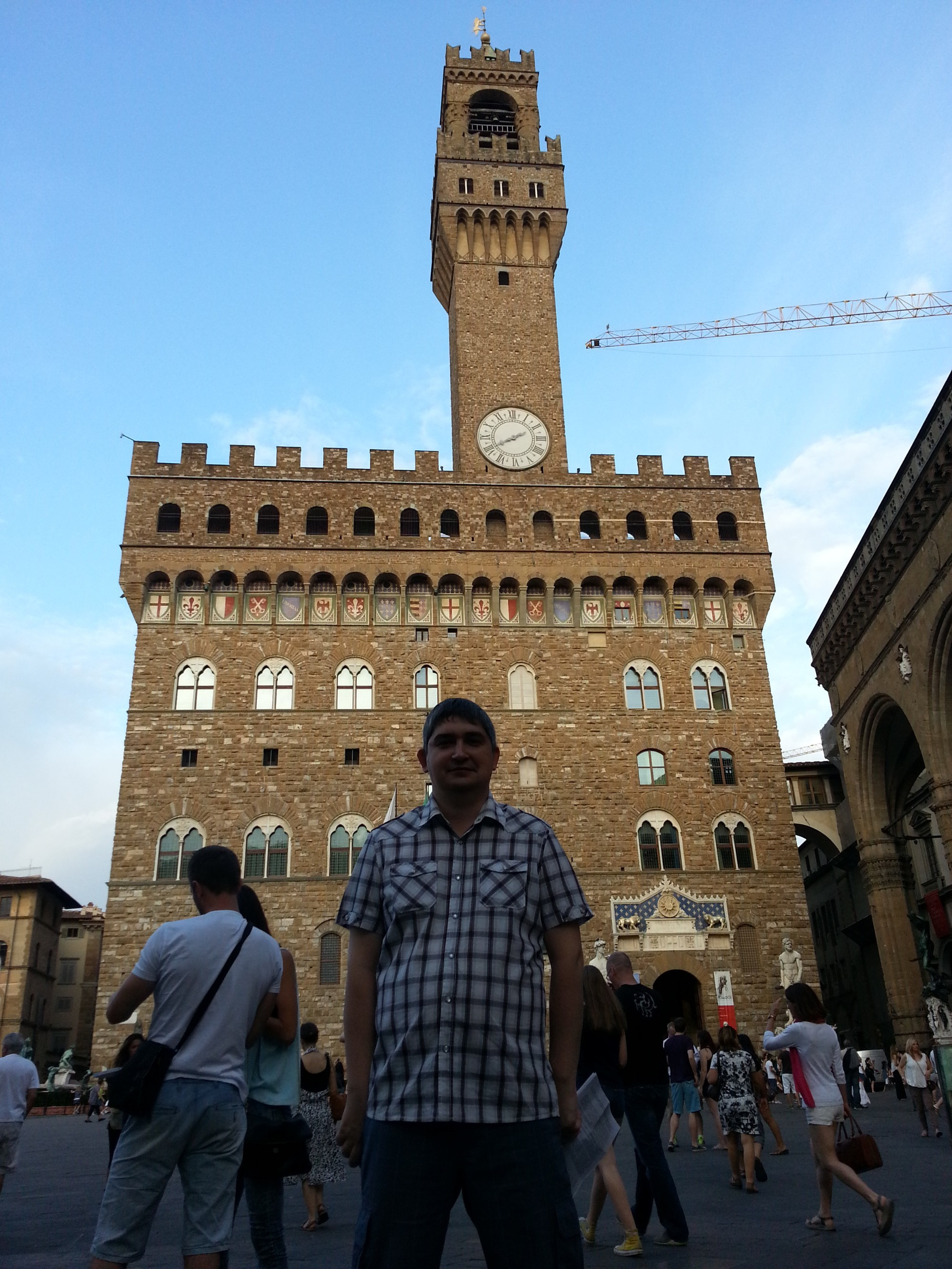 Флоренция. Я на фоне Палаццо Веккио. (07.07.2014)