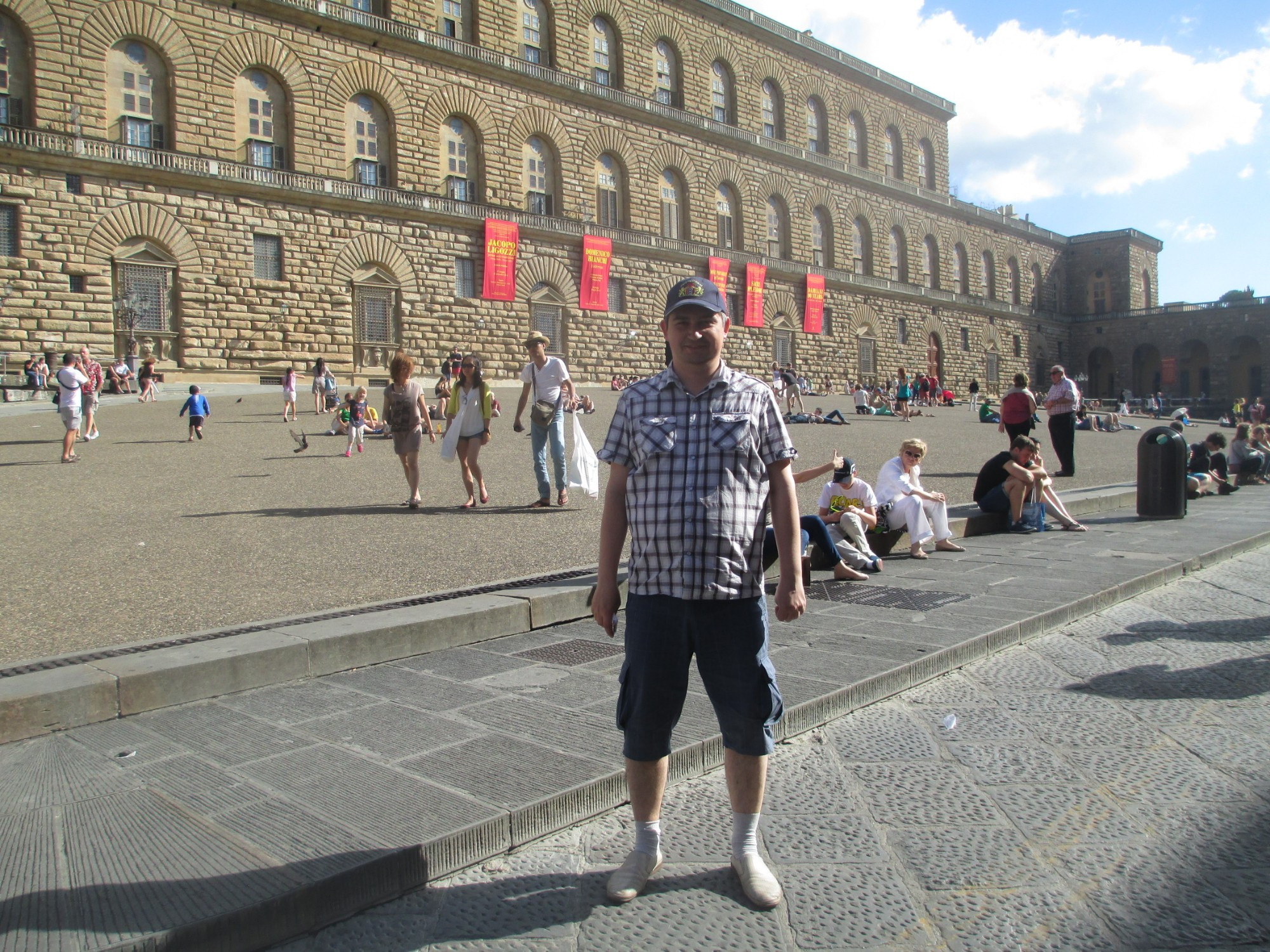 Флоренция. Я у Палаццо Питти. (08.07.2014)