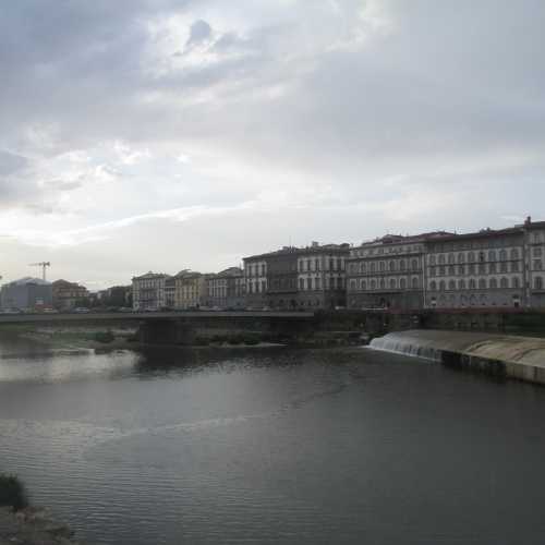 Флоренция. Вид на реку Арно. (07.07.2014)