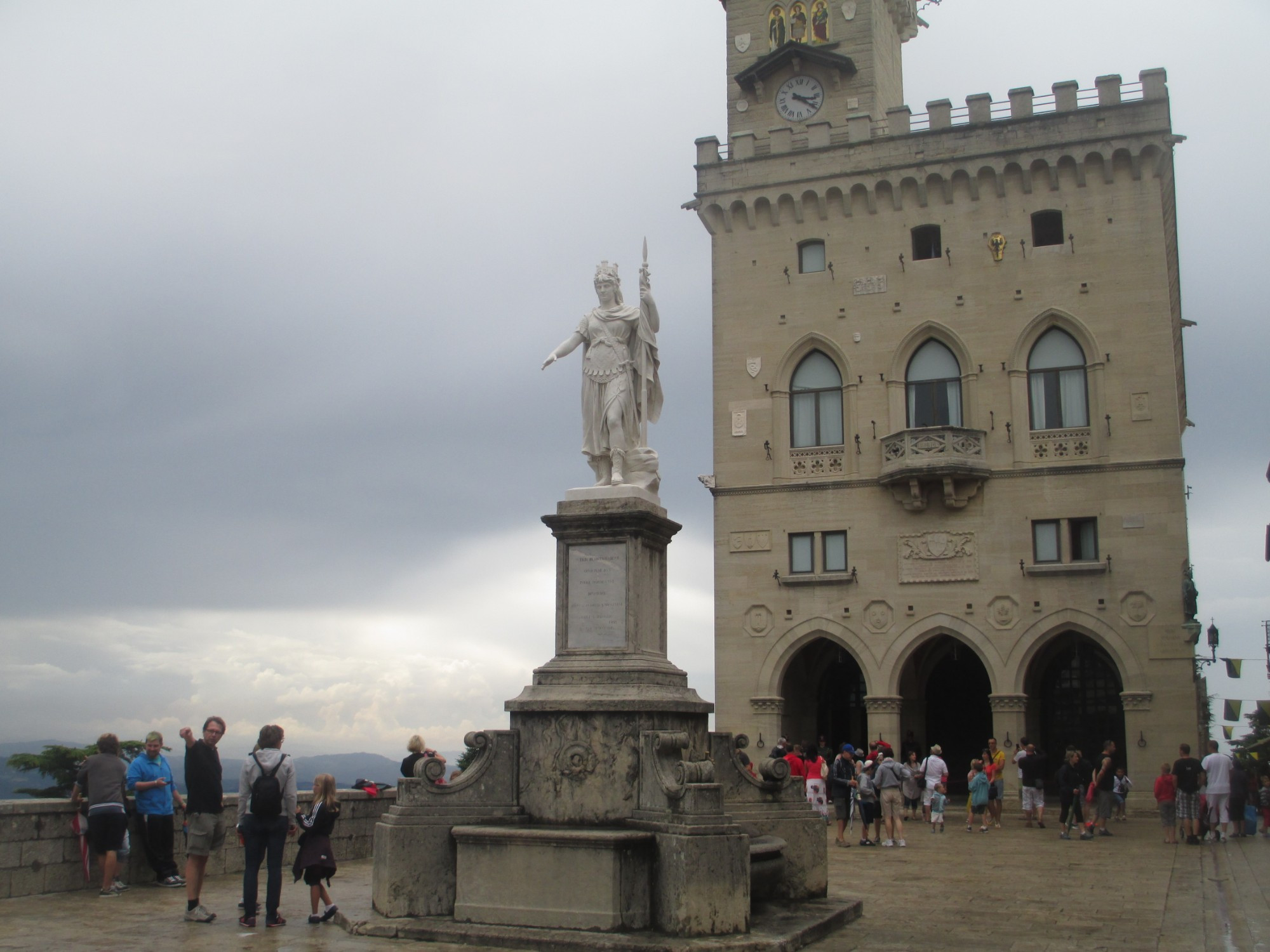 Сан-Марино. Статуя Свободы. (14.07.2014)