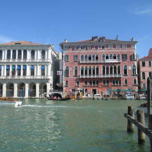 Венеция. Вид на дворцы на Канал Гранде. (16.07.2014)