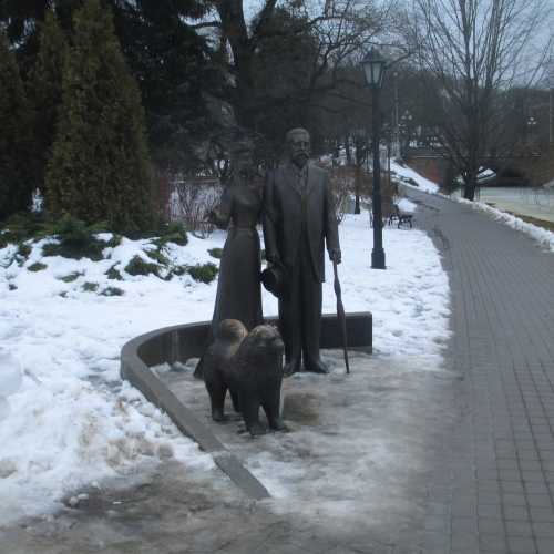 Рига. Памятник в парке на Бастионной горке (01.01.2015)