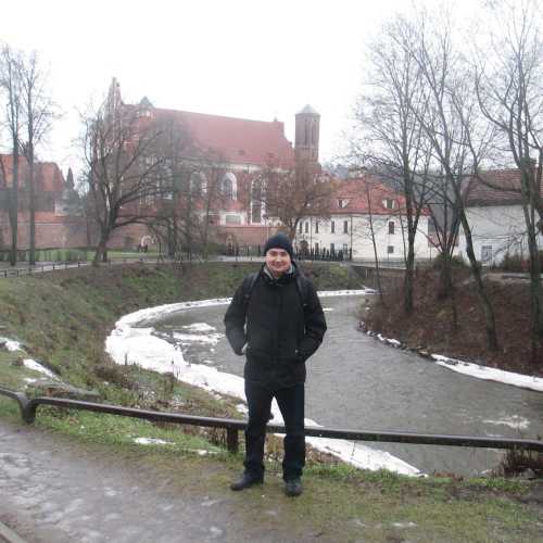 Вильнюс. Я у реки Вильня (02.01.2015)