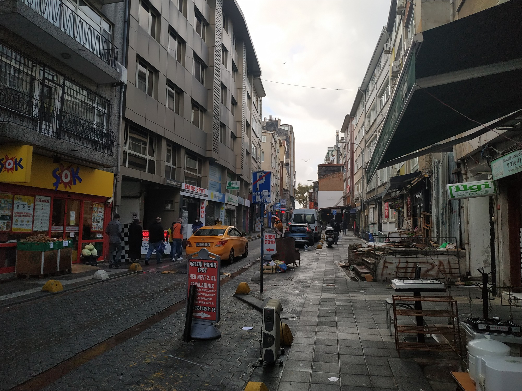 Стамбул. Район Кадыкёй. (04.11.2020)