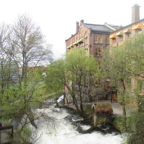 Осло. Водопад на реке Акерсельва. (02.05.2015)