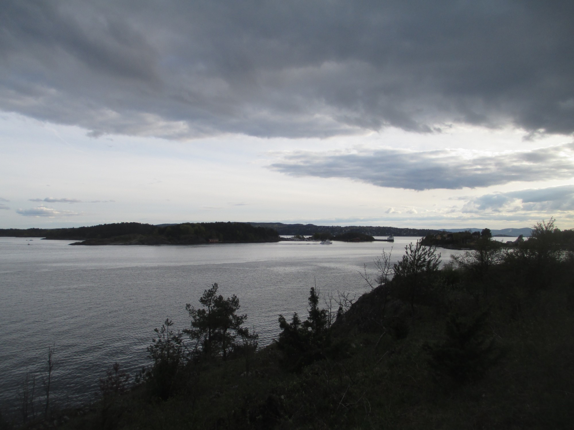 Осло. Вид на архипелаг с острова Хуведёйя. (03.05.2015)