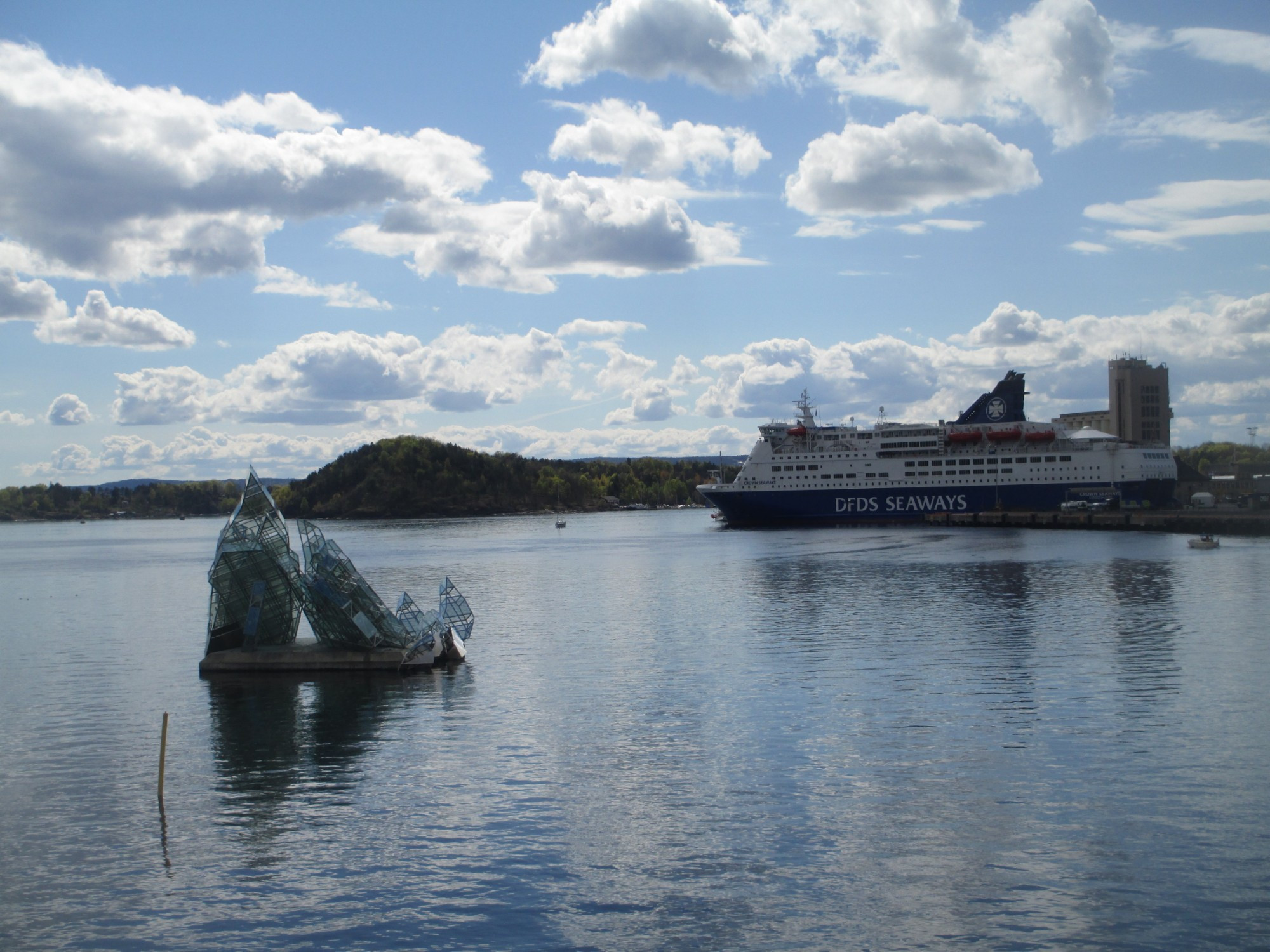 Осло. Вид на порт Бьёрвика со здания Оперы. (03.05.2015)