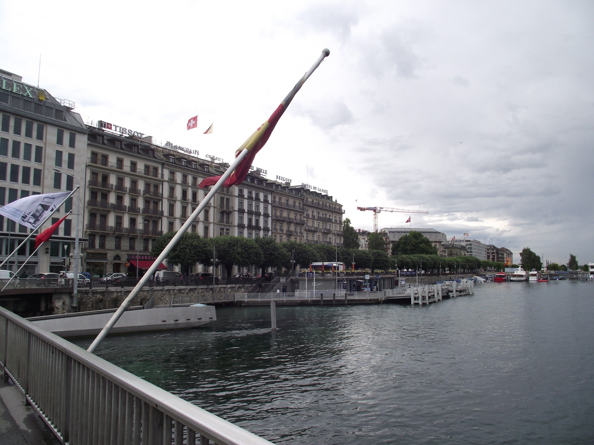 Женева. Вид с моста Монблан. (16.06.2016)