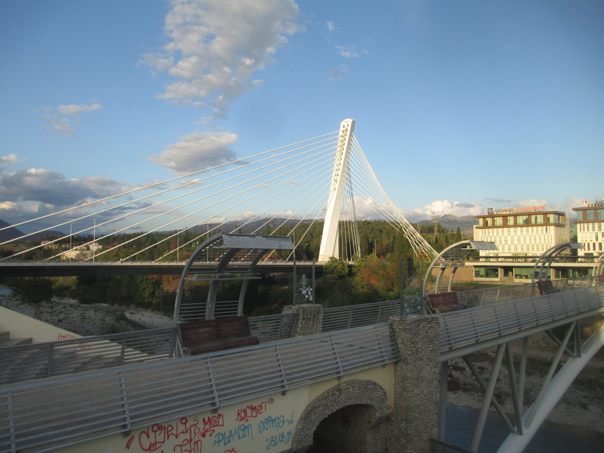 Подгорица. Мосты через реку Морача. (06.09.2015)