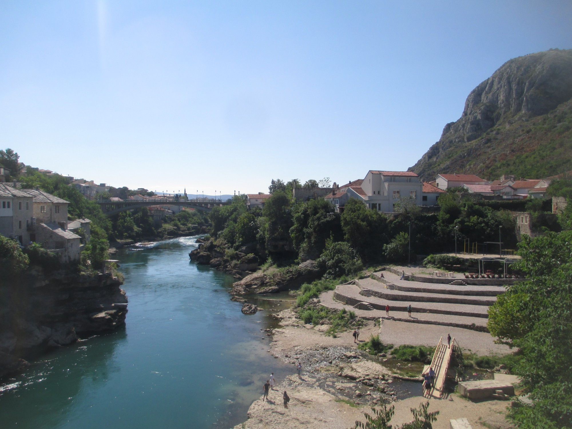 Мостар. Вид на Неретву от Старого моста. (08.09.2015)