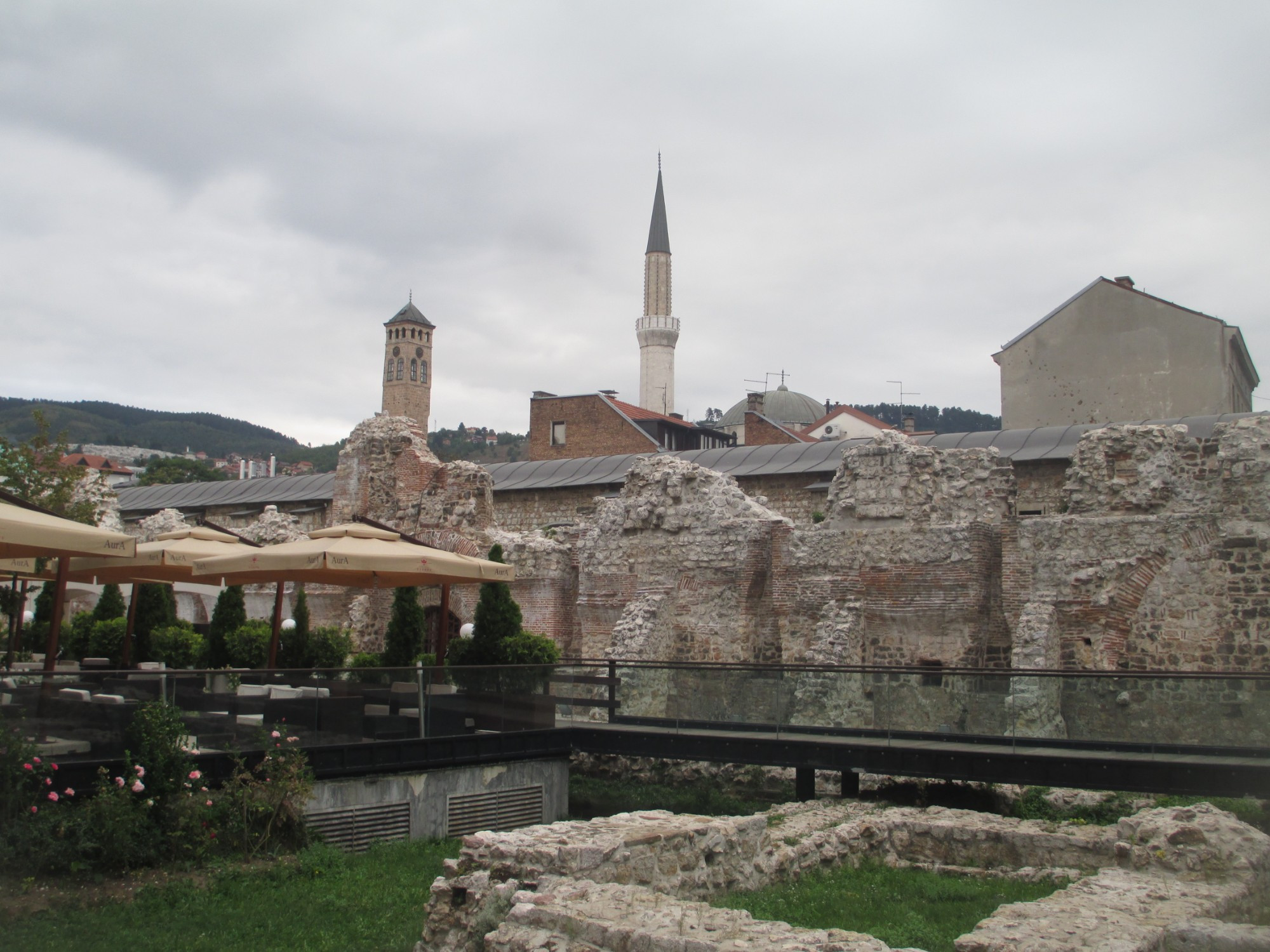 Сараево. Остатки караван-сарая Ташлихан. (07.09.2015)