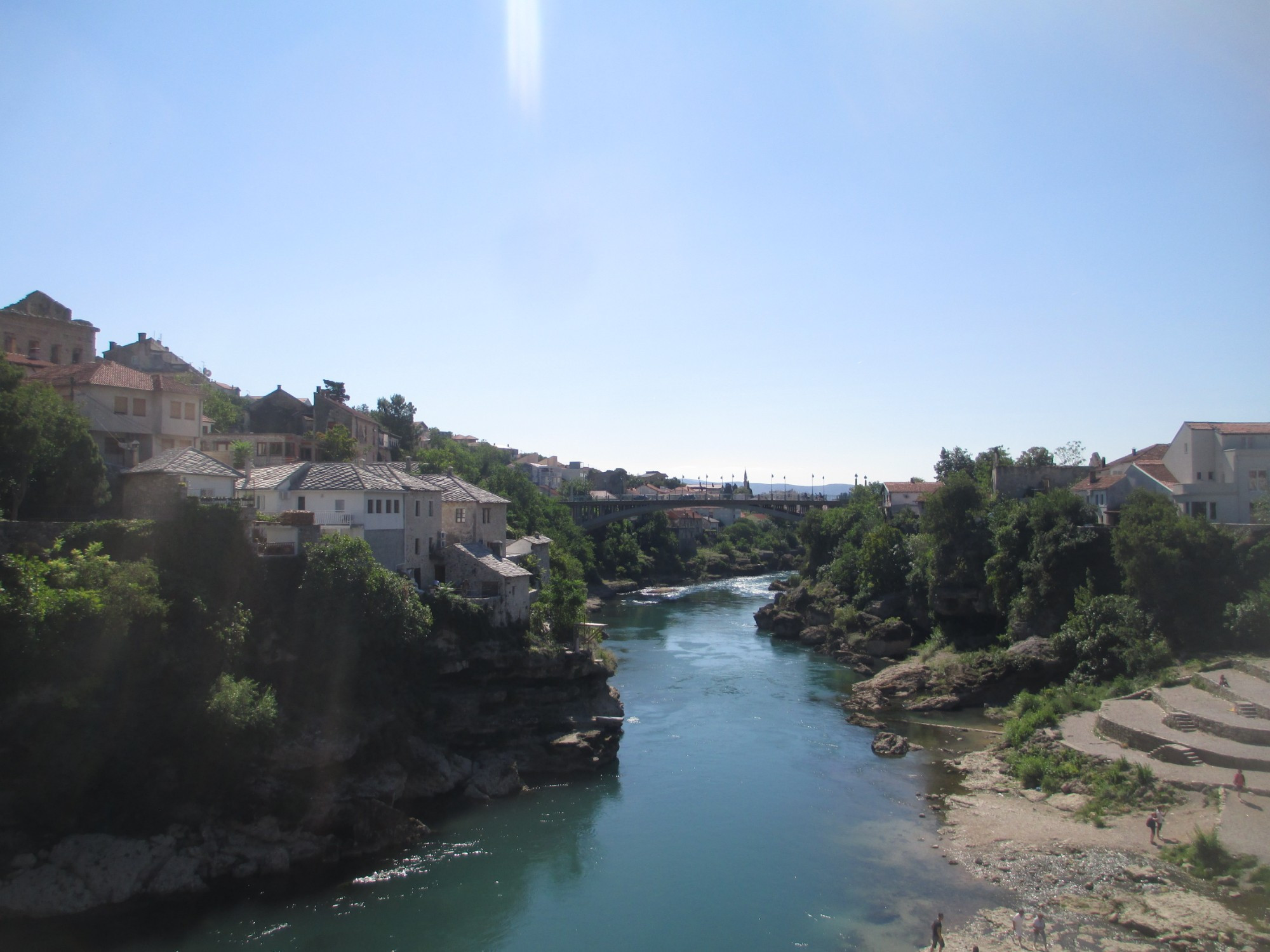 Мостар. Вид на Неретву от Старого моста. (08.09.2015)