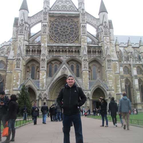 Лондон. Я у Вестминстерского аббатства. (01.01.2016)