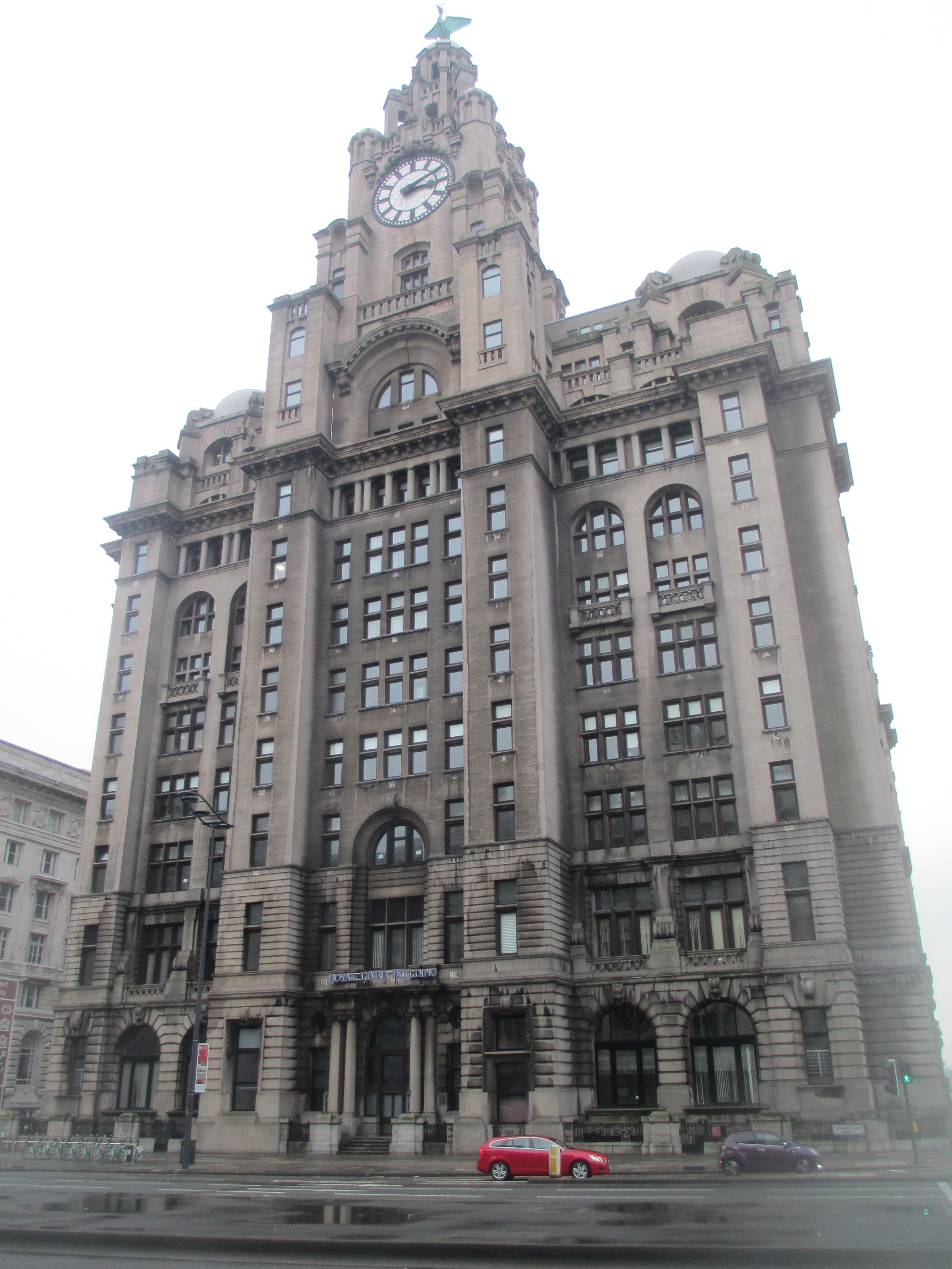 Ливерпуль. Royal Liver Building. (02.01.2016).