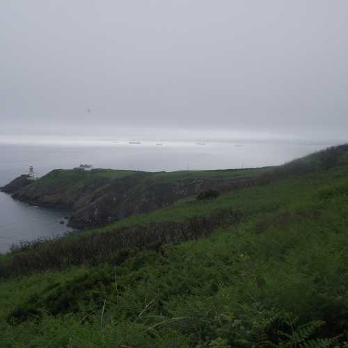 Полуостров Хоут. Вид на Ирландское море и маяк Бэйли. (12.06.2016)