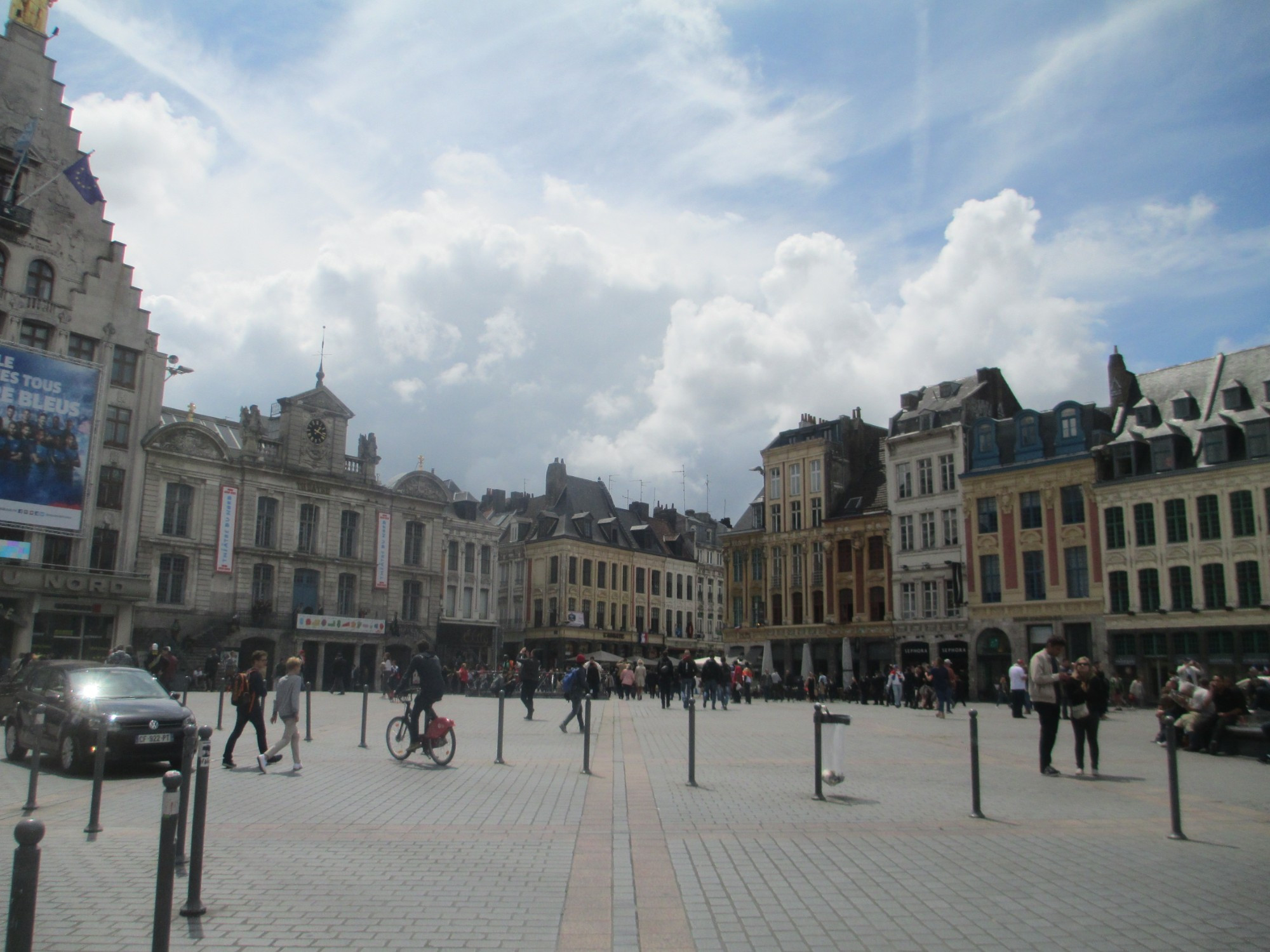 Лилль. Площадь Grand'Place. (15.06.2016)