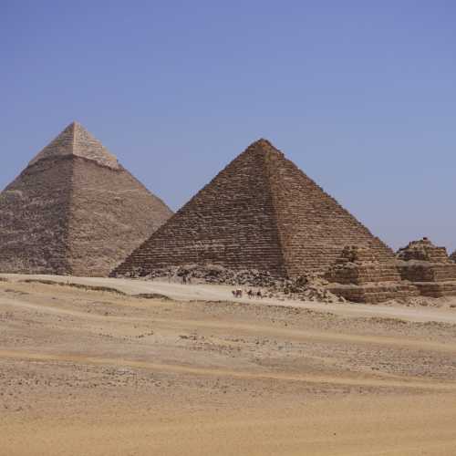 Плато Гиза. Пирамида Хефрена, Пирамида Микерина и пирамиды цариц. (15.05.2021)