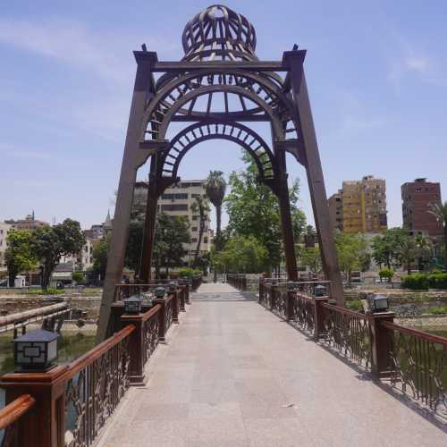 Каир. Пешеходный мост на остров Рода. (16.05.2021)