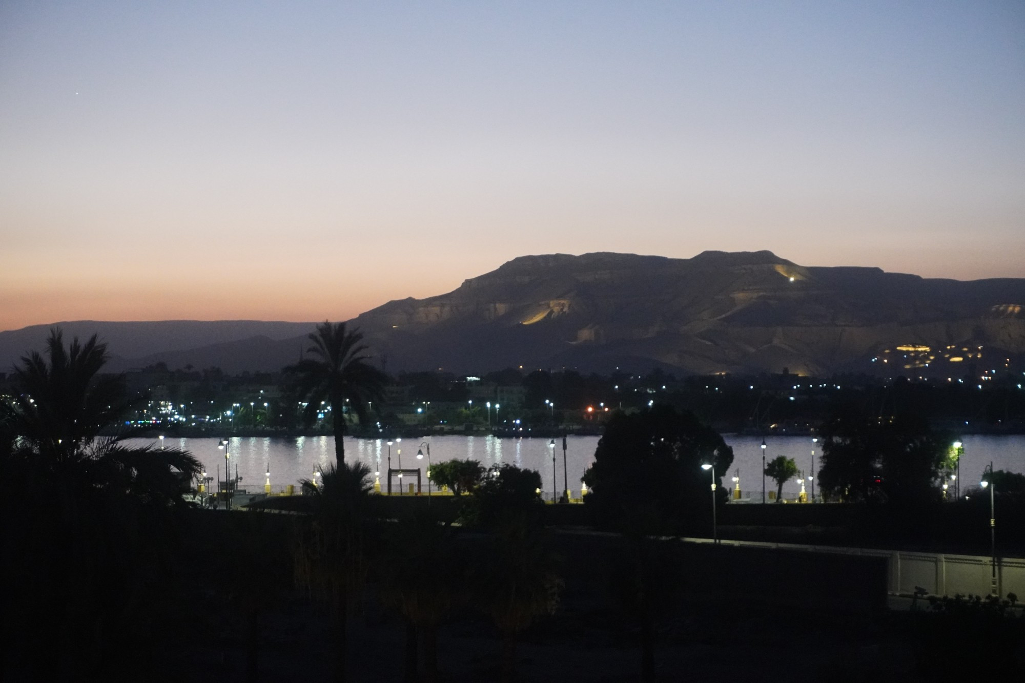 Луксор. Вечерний вид на Нил. (17.05.2021)