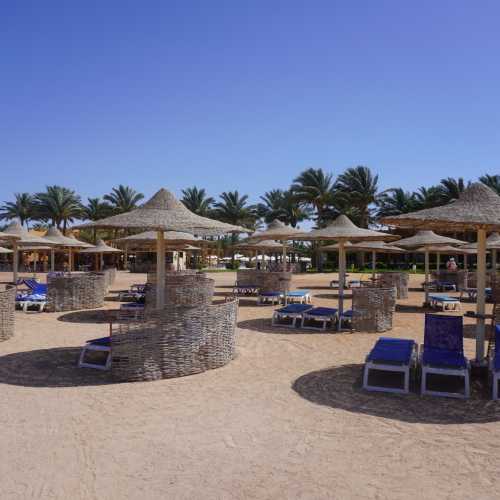 Макади-Бэй. Пляж отеля «Stella Di Mare Beach Resort & Spa». (19.05.2021)