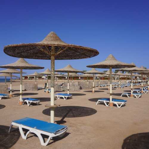 Макади-Бэй. Пляж отеля «Stella Di Mare Beach Resort & Spa». (20.05.2021)