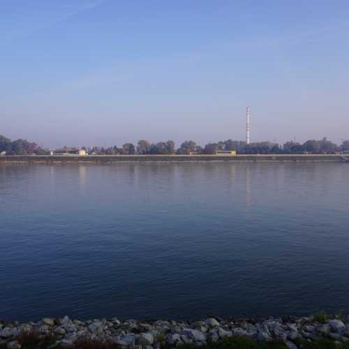 Комаром. Вид на Дунай. (27.10.2021)