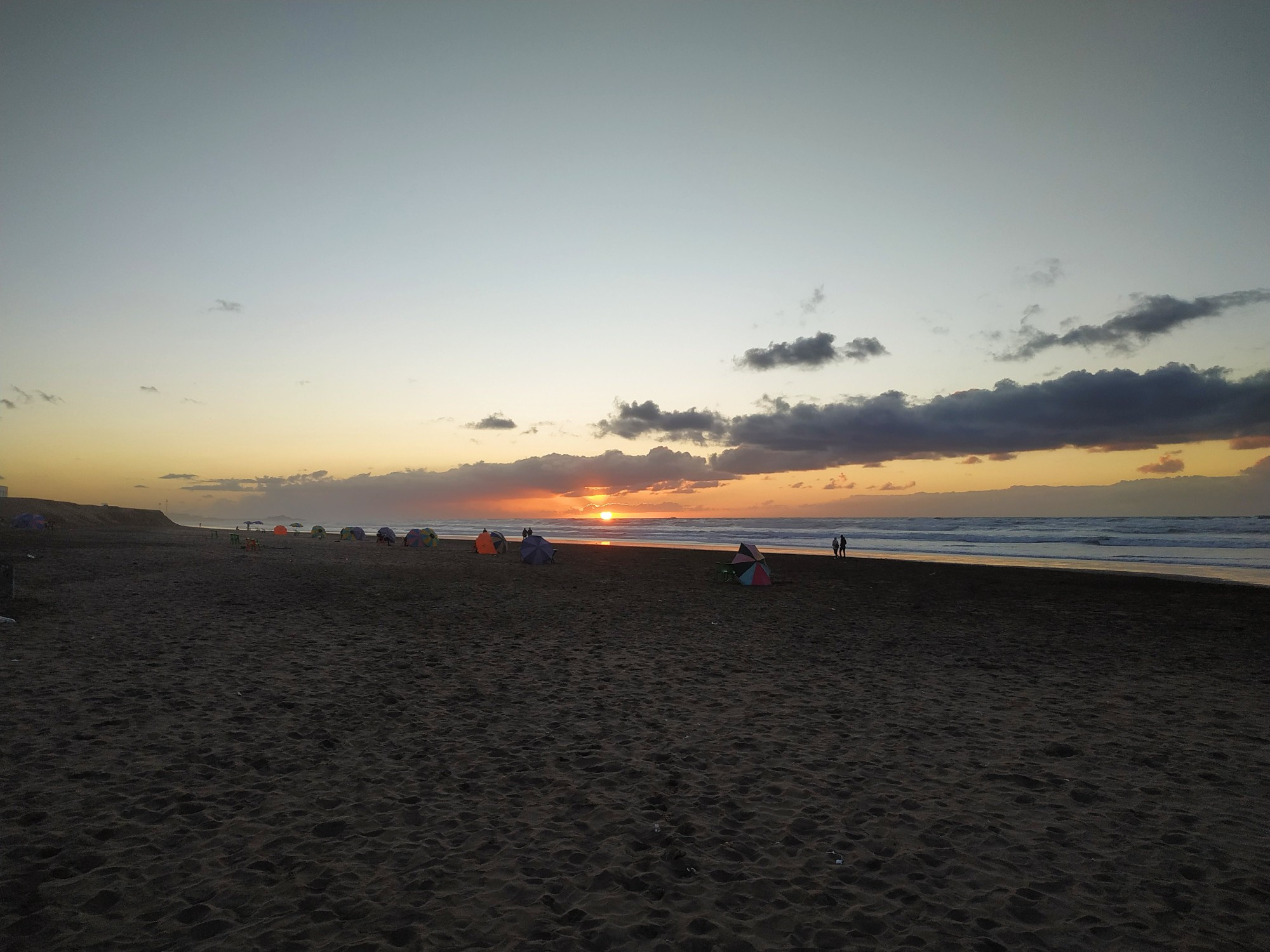 Касабланка. Закат над пляжем Айн-Диаб. (16.03.2020)