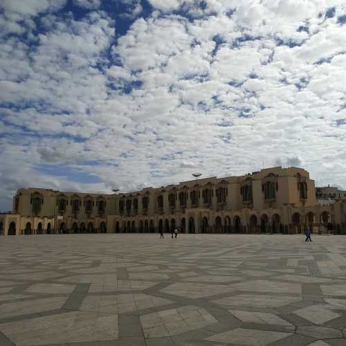 Касабланка. Площадь у мечети Хасана II. (16.03.2020)