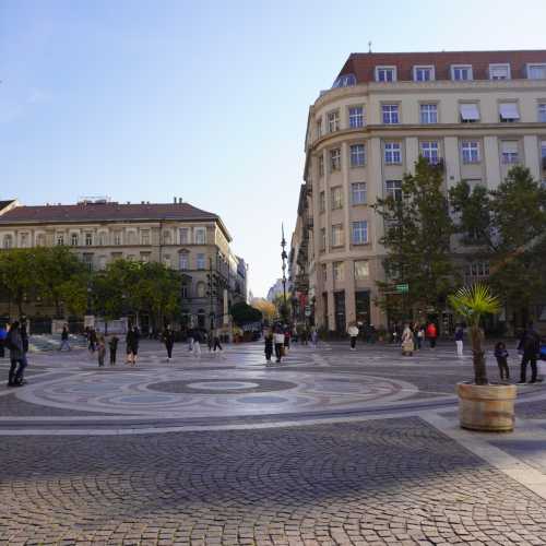 Будапешт. Площадь Святого Иштвана. (28.10.2021)