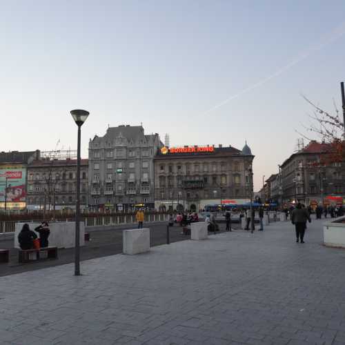 Будапешт. Площадь у вокзала Келети. (28.10.2021)