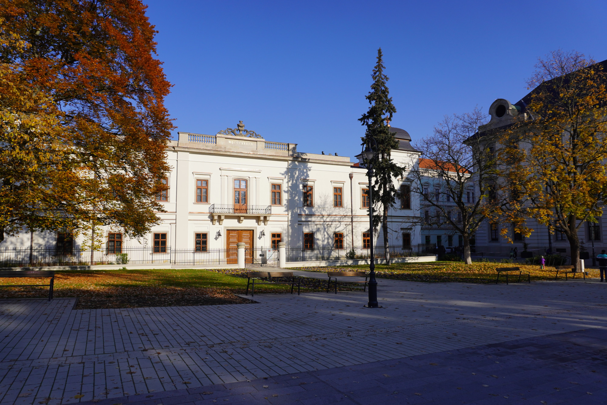 Эгер. Площадь Эстерхази. (30.10.2021)