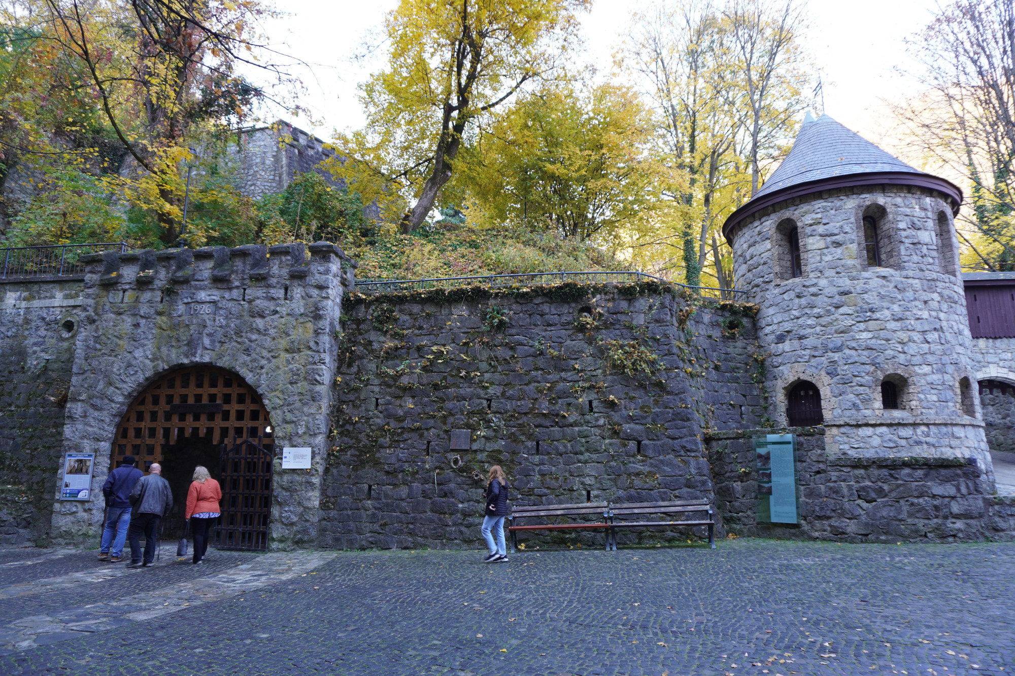 Лиллафюред, Hungary