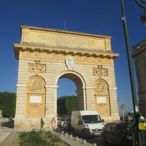 Монпелье. Триумфальная арка. (22.06.2016)