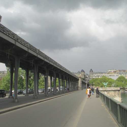 Париж. Мост Бир-Хакейм. (26.04.2017)