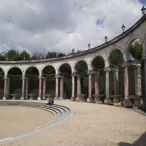 Версальский парк. La Colonnade. (28.04.2017)