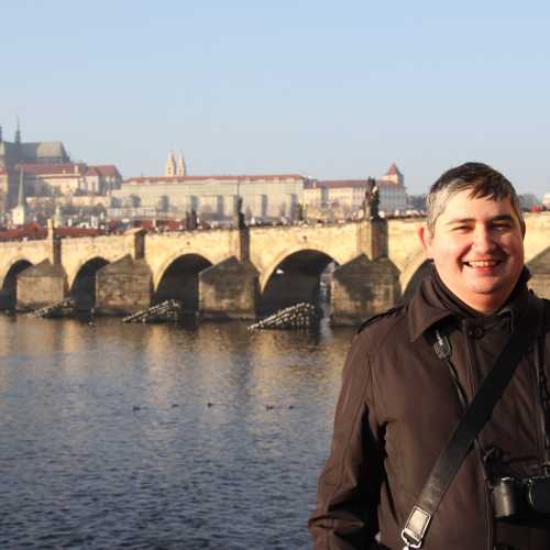 Прага. Я на фоне Карлова моста. (31.12.2016)