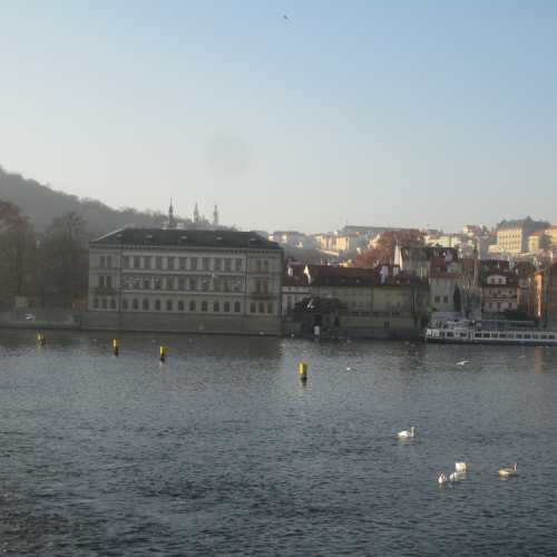 Прага. Вид на Влтаву. (31.12.2016)