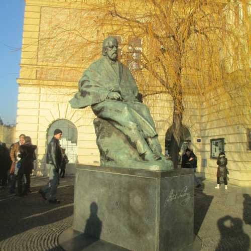 Прага. Памятник Бедриху Сметане. (31.12.2016)
