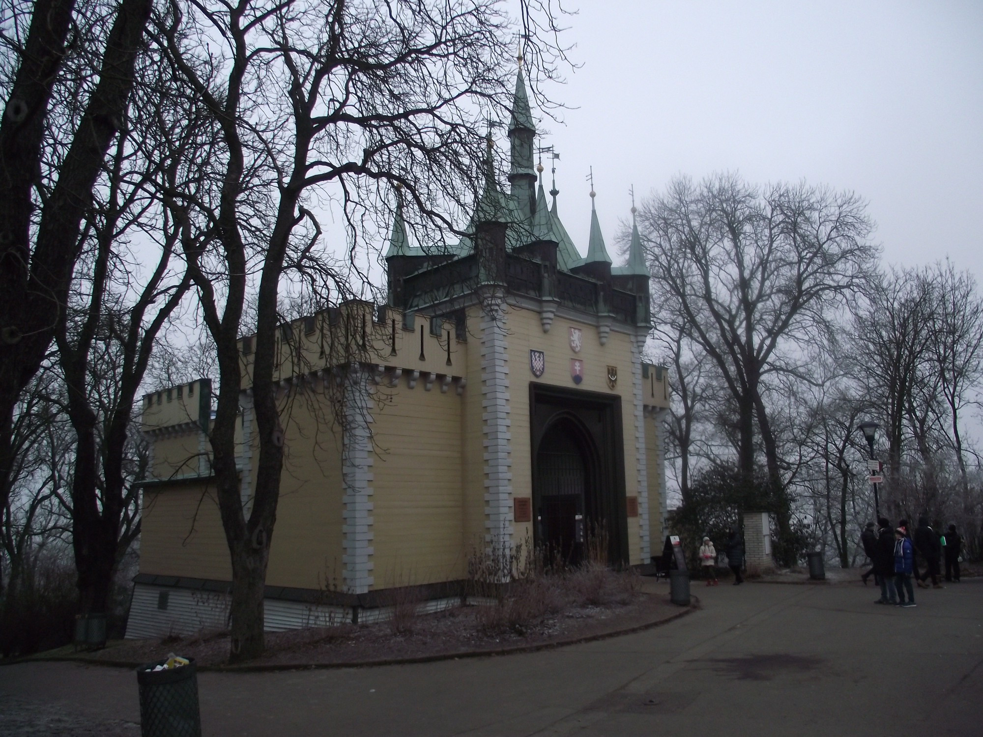 Прага. Петршинский холм. (01.01.2017)