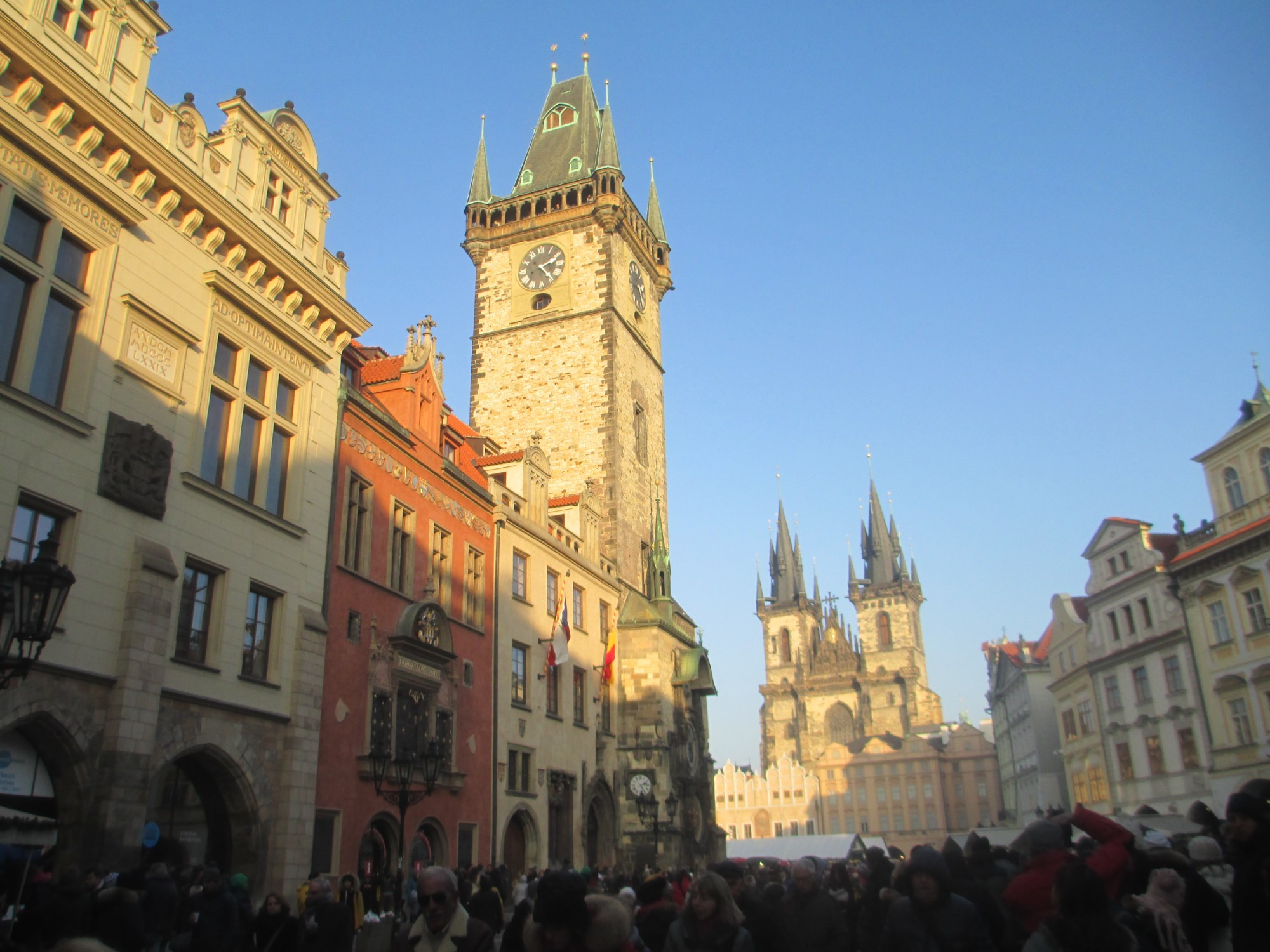 Прага. У Староместской площади. (31.12.2016)