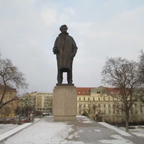 Брно. Памятник Яначеку. (06.01.2017)