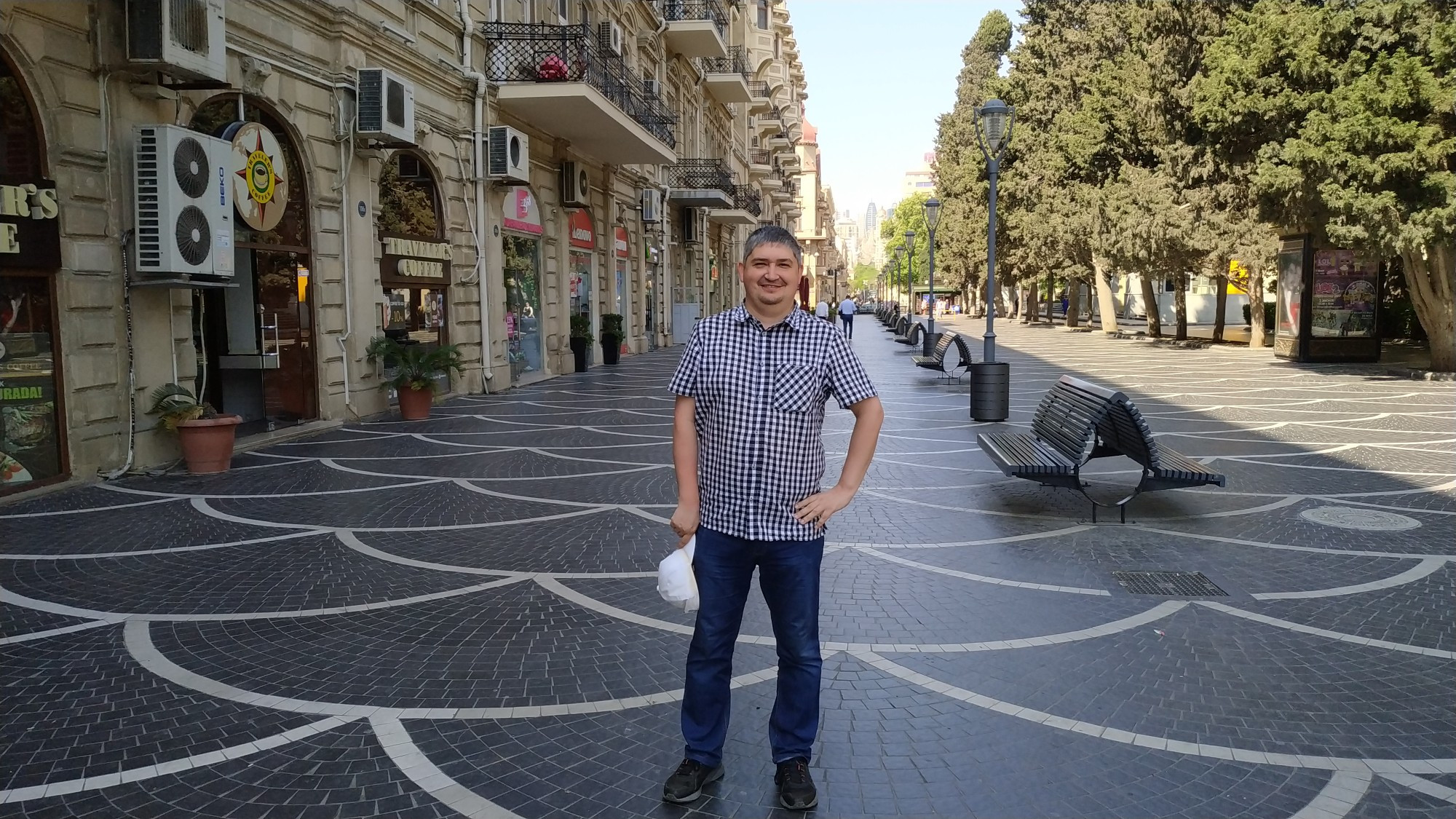 Баку. Я на улице Низами. (13.05.2019)