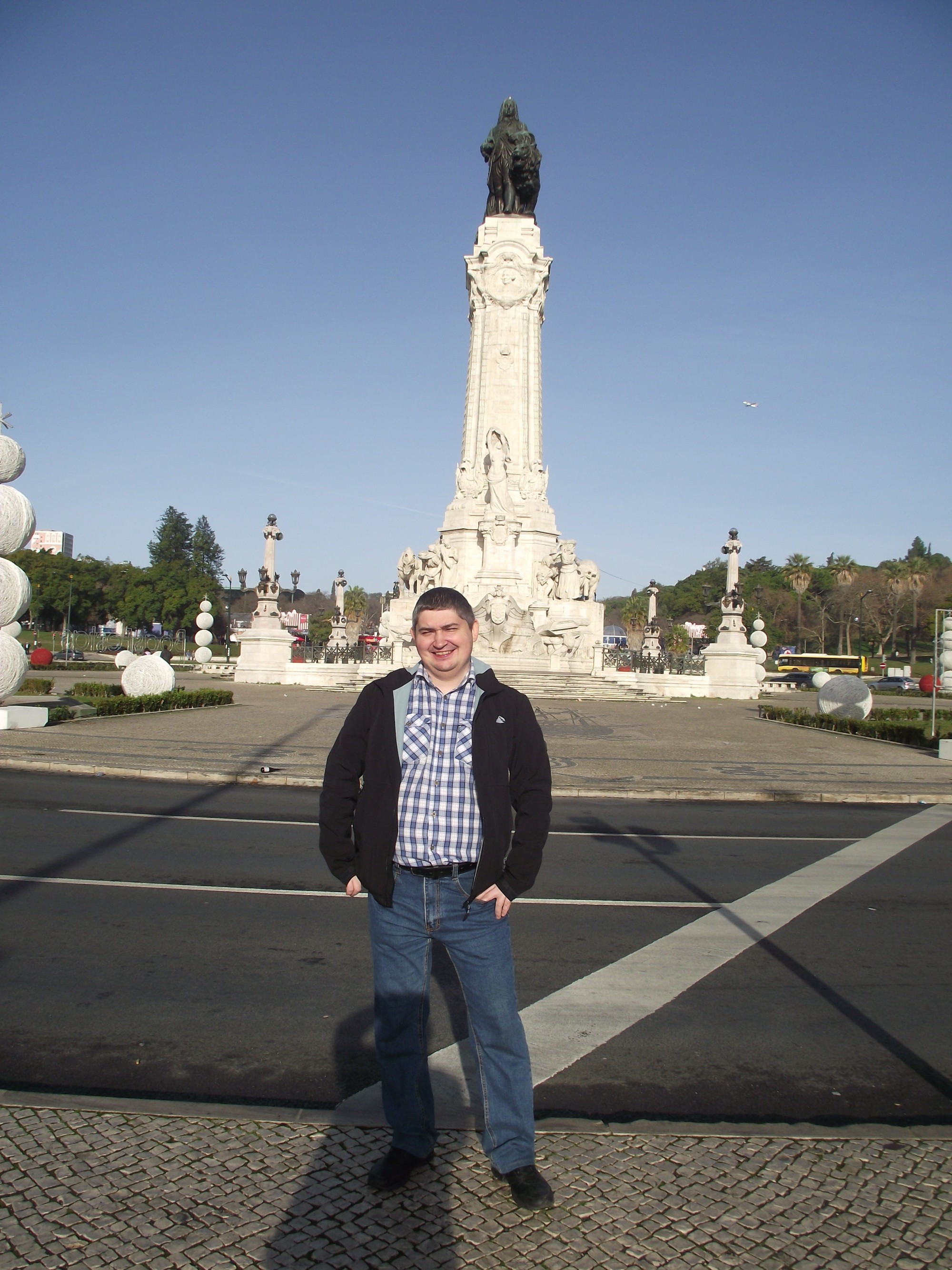 Лиссабон. Я у памятника маркизу Помбалу. (01.01.2018)