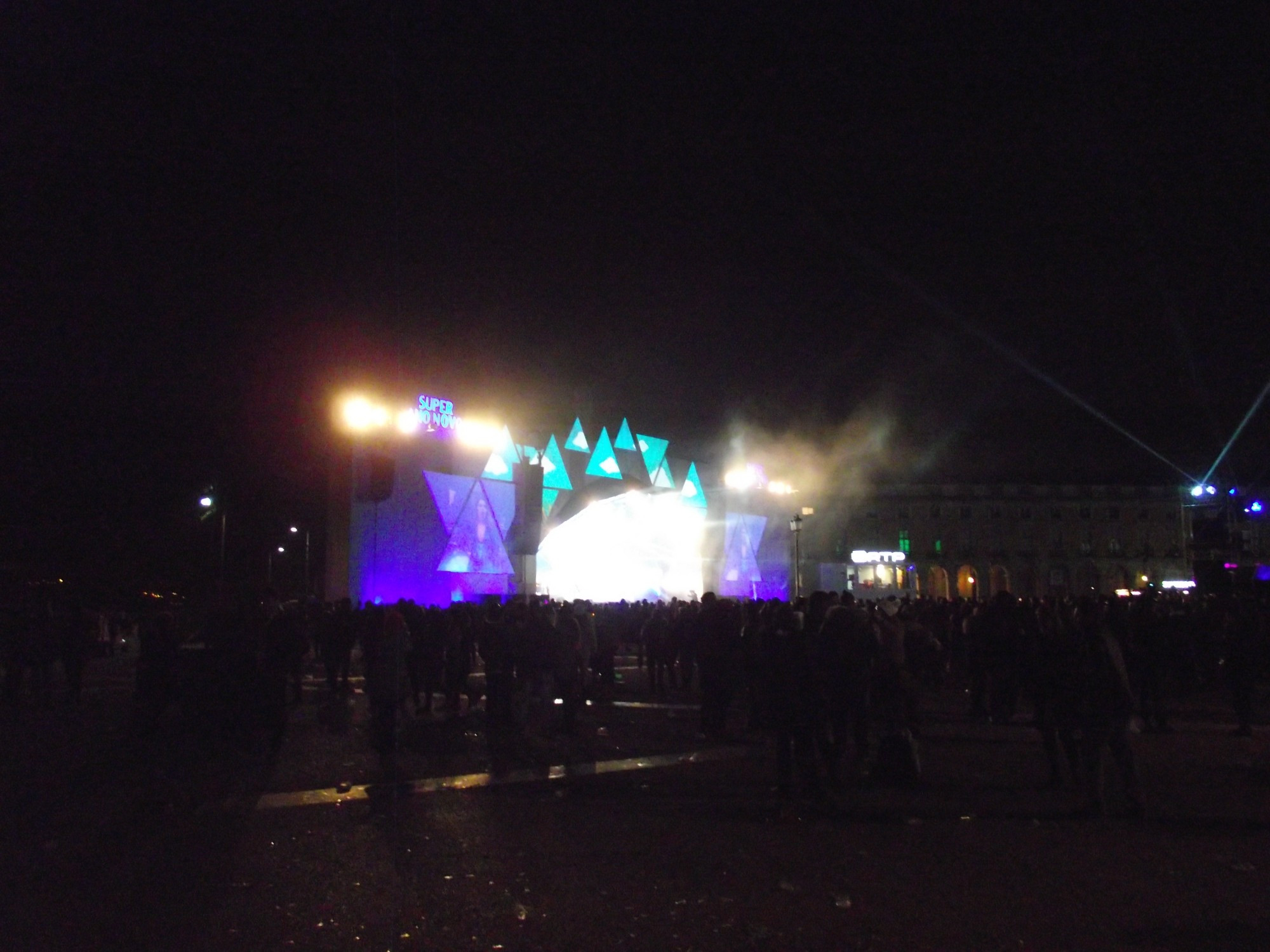 Лиссабон. Новогодний концерт на площади Коммерции. (01.01.2018)