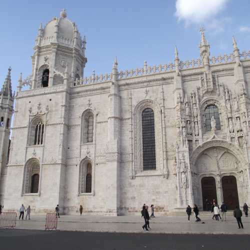 Лиссабон. Церковь монастыря Жеронимуш. (01.01.2018)