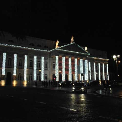 Лиссабон. Национальный театр королевы Марии II. (01.01.2018)