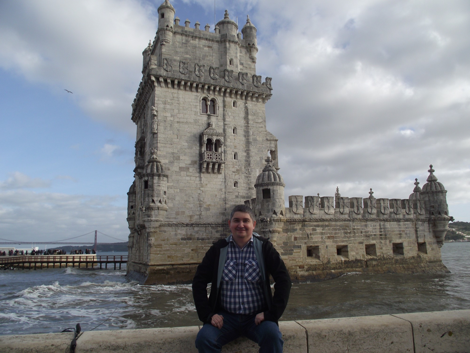 Лиссабон. Я на фоне башни Белен. (01.01.2018)