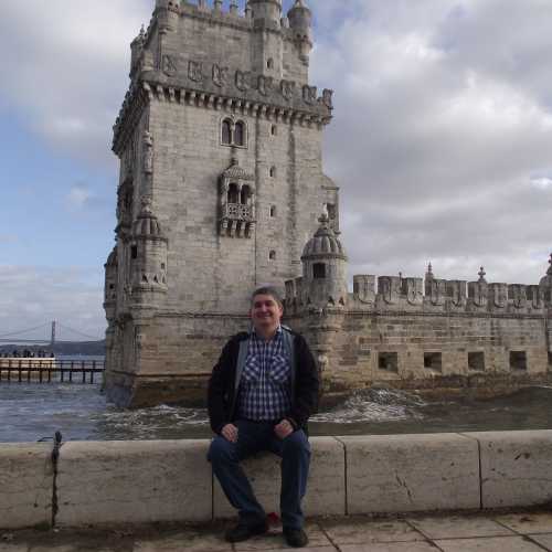 Лиссабон. Я на фоне башни Белен. (01.01.2018)