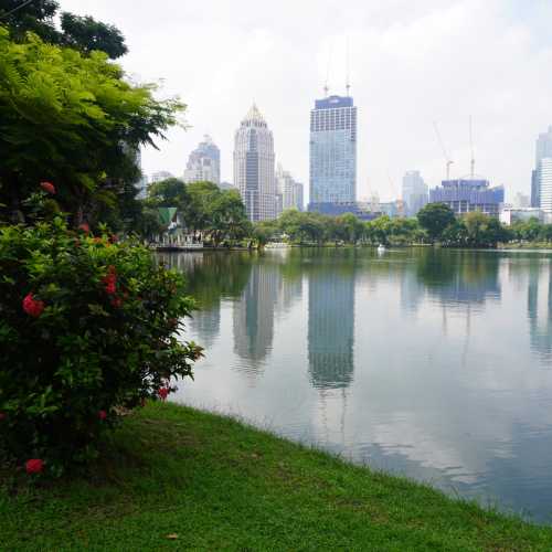 Бангкок. Парк Люмпини. (30.10.2023)